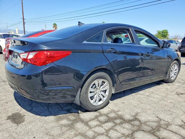 2013 HYUNDAI SONATA GLS/ GLS Popular