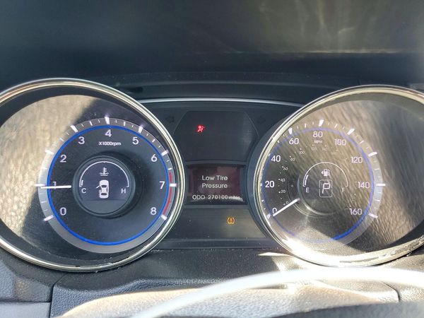 2013 HYUNDAI SONATA GLS/ GLS Popular
