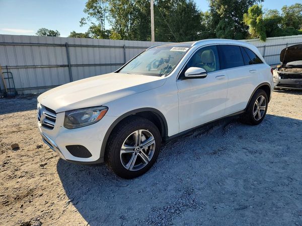 2017 MERCEDES-BENZ GLC