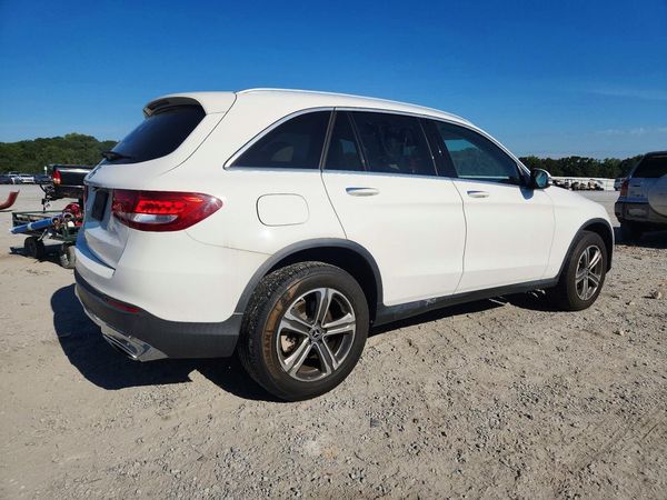 2017 MERCEDES-BENZ GLC GLC300