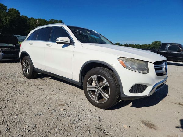 2017 MERCEDES-BENZ GLC GLC300