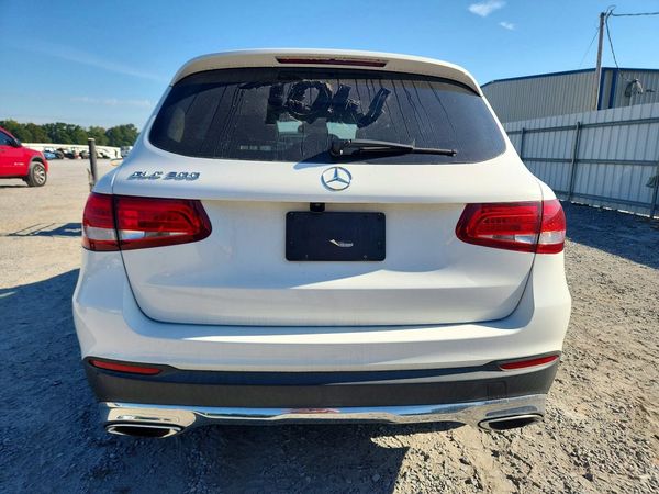 2017 MERCEDES-BENZ GLC GLC300