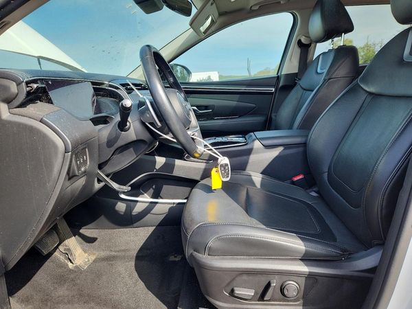 2022 HYUNDAI TUCSON Limited — DENT