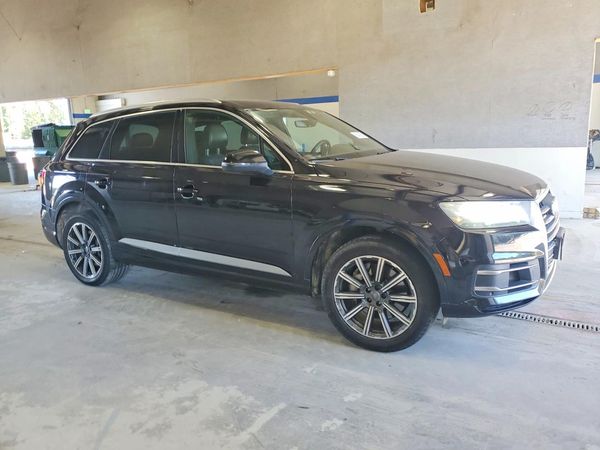 2017 AUDI Q7