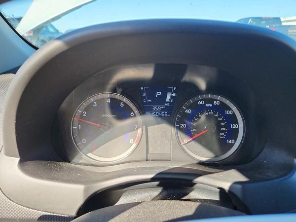 2013 HYUNDAI ACCENT GLS Premium/ SE