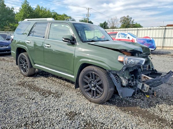2022 TOYOTA 4RUNNER Limited — Passenger 3/4