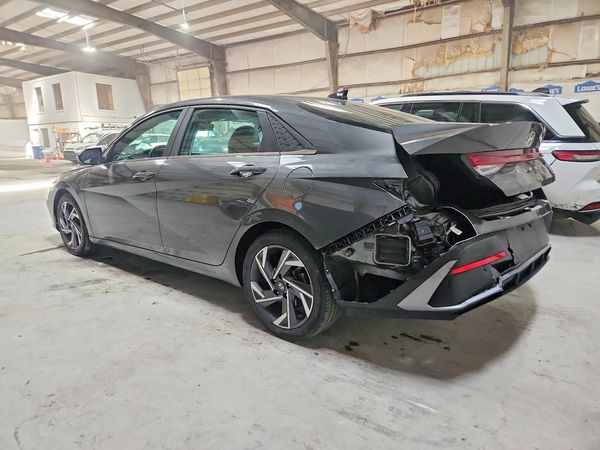 2024 HYUNDAI ELANTRA Limited