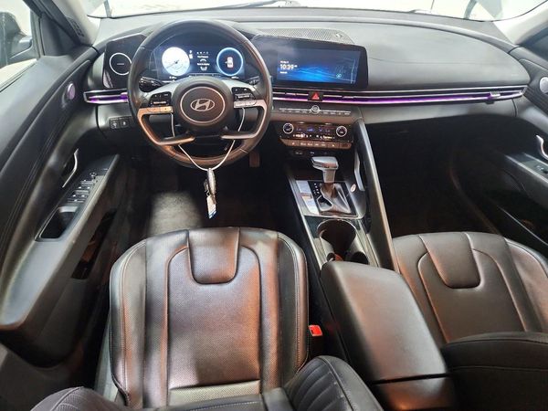 2024 HYUNDAI ELANTRA Limited