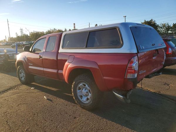 2015 TOYOTA TACOMA