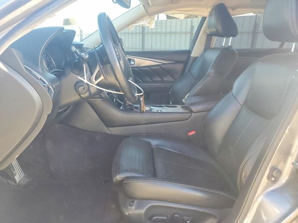 2017 INFINITI Q50