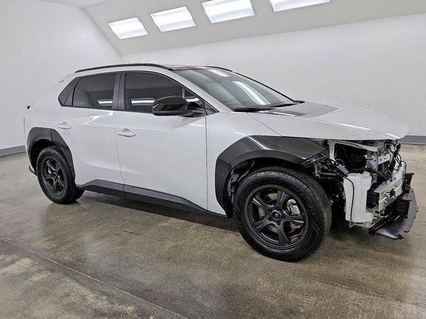 2024 TOYOTA BZ4X — Passenger 3/4
