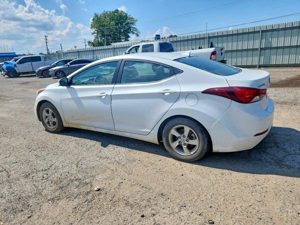2015 HYUNDAI ELANTRA GLS(Middle)