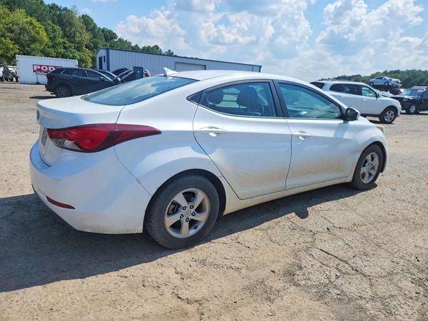 2015 HYUNDAI ELANTRA GLS(Middle)