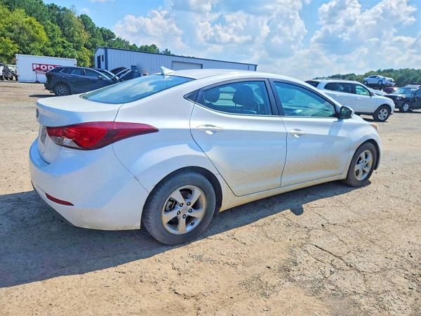 2015 HYUNDAI ELANTRA GLS(Middle)