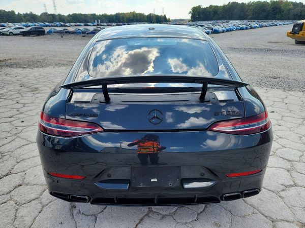 2019 MERCEDES-BENZ AMG GT