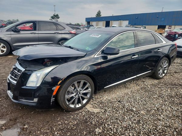 2017 CADILLAC XTS Livery