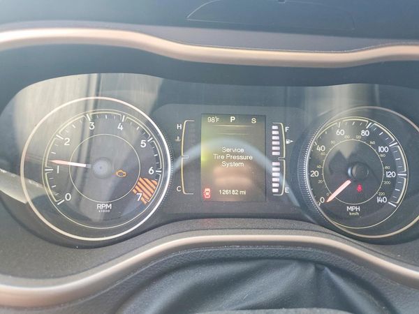 2014 JEEP CHEROKEE Latitude