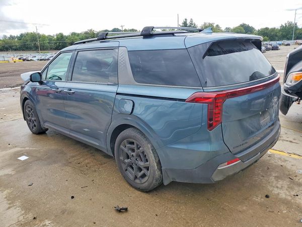 2025 KIA CARNIVAL