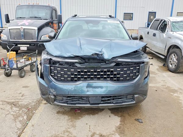 2025 KIA CARNIVAL