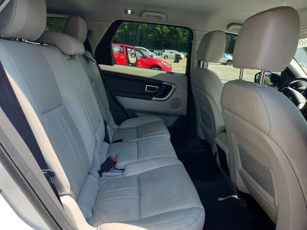2019 LAND ROVER DISCOVERY SPORT SE