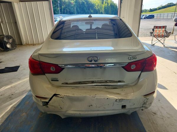 2015 INFINITI Q50