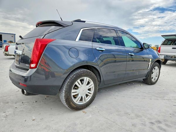 2012 CADILLAC SRX Luxury