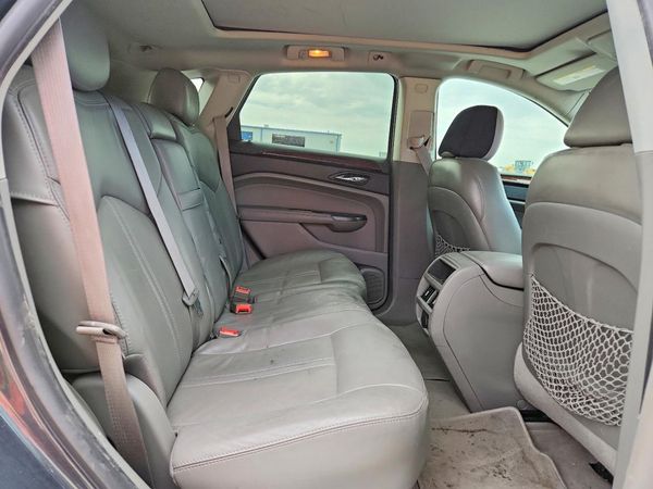 2012 CADILLAC SRX Luxury