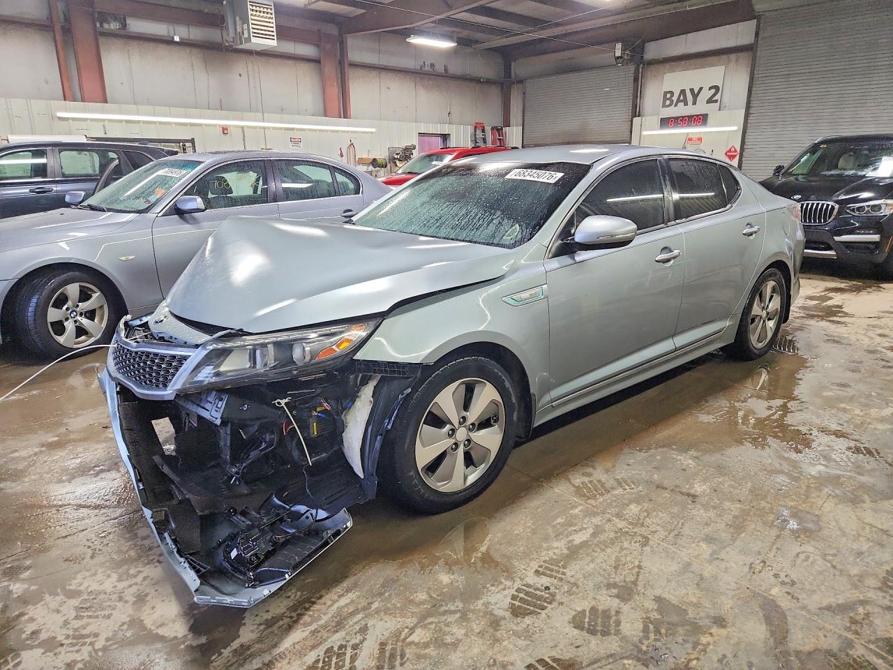 2016 KIA OPTIMA — Front 3/4