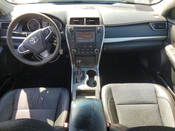 2015 TOYOTA CAMRY