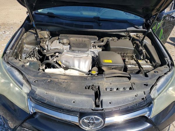 2015 TOYOTA CAMRY