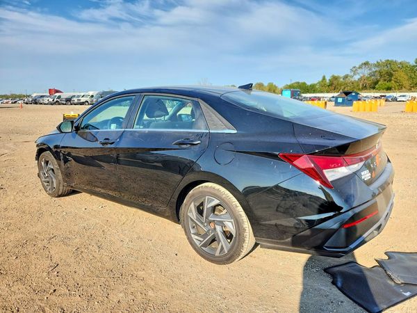 2025 HYUNDAI ELANTRA