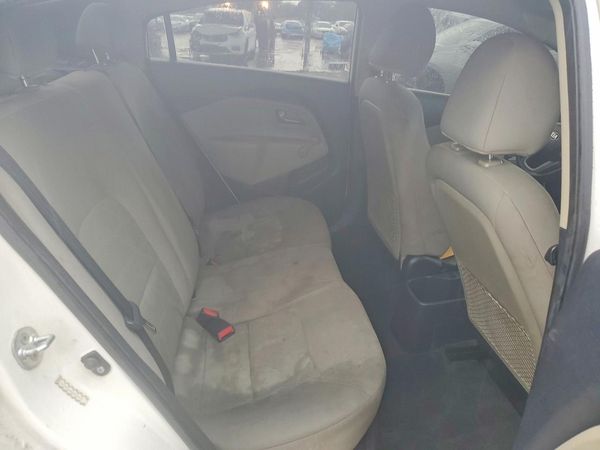 2016 KIA RIO LX A/T