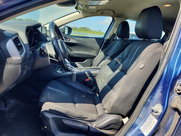 2017 MAZDA 3 Touring