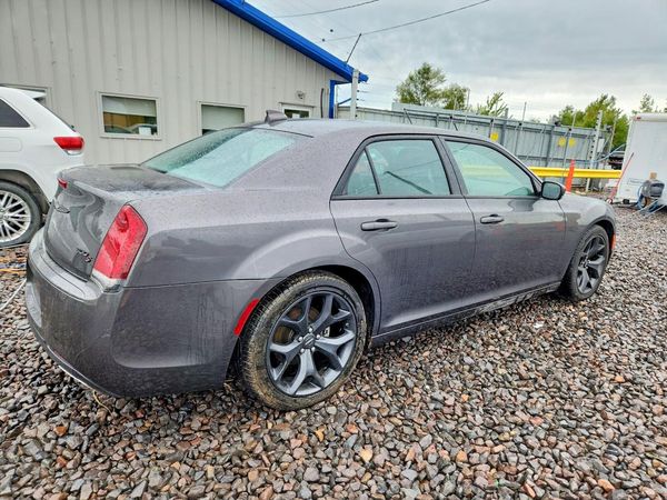 2023 CHRYSLER 300