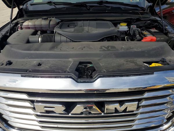 2026 RAM 1500 Laramie — Engine bay