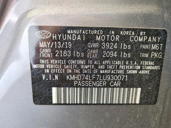 2020 HYUNDAI ELANTRA SE