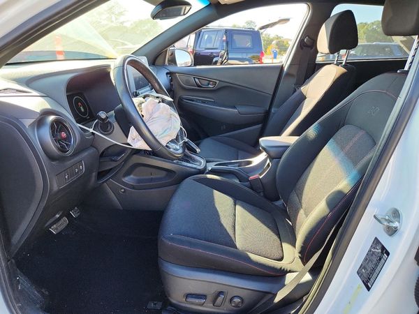 2022 HYUNDAI KONA