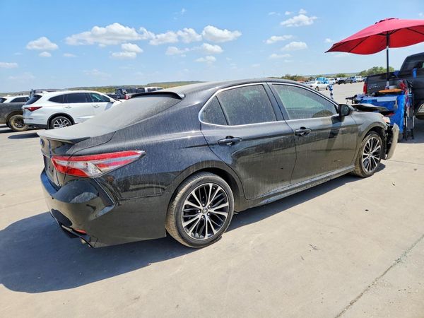 2018 TOYOTA CAMRY LE/SE/XLE/XSE