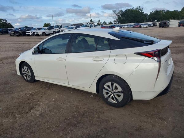 2017 TOYOTA PRIUS