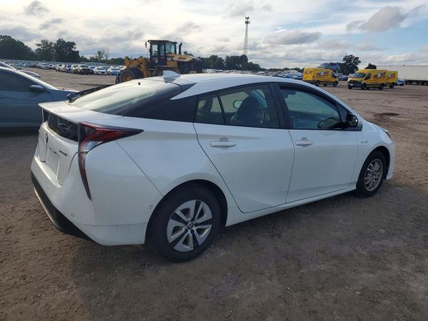 2017 TOYOTA PRIUS