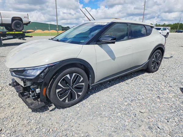 2022 KIA EV6