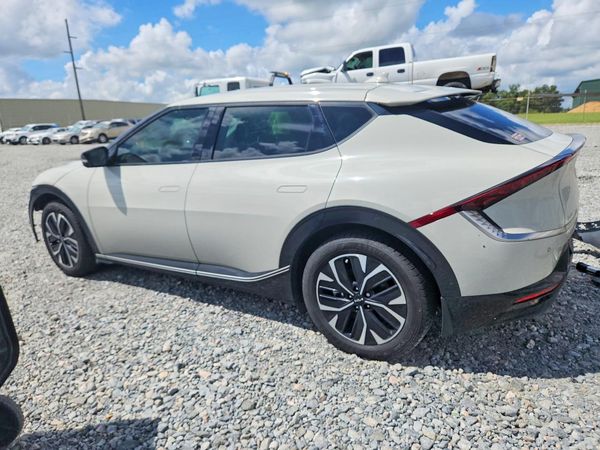 2022 KIA EV6