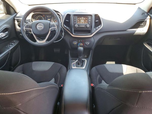 2014 JEEP CHEROKEE Sport