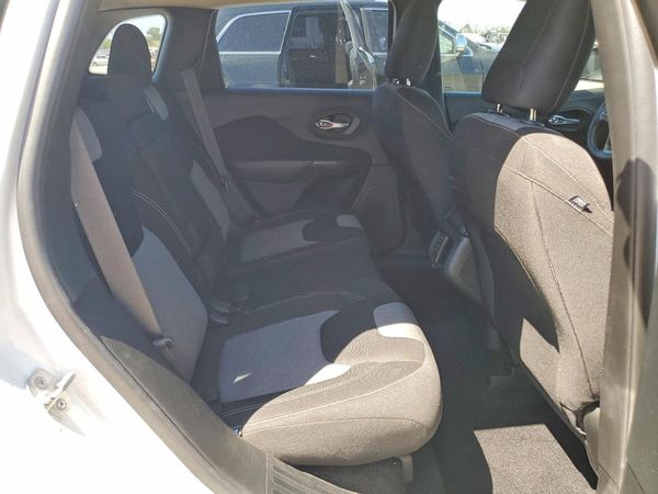 2014 JEEP CHEROKEE Sport