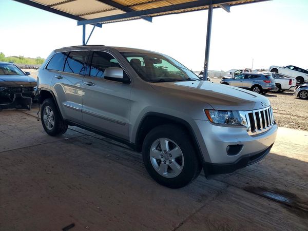 2013 JEEP CHEROKEE Laredo