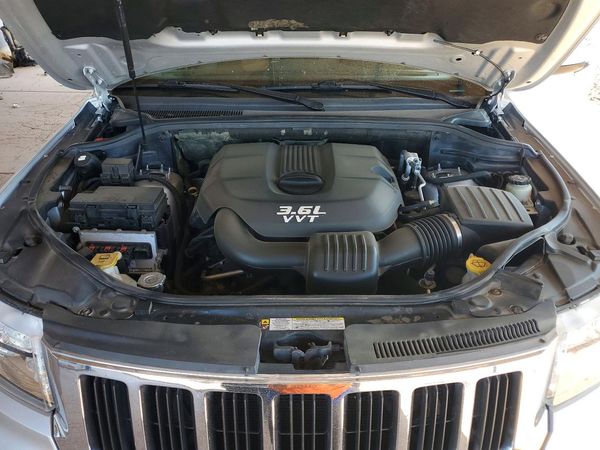 2013 JEEP CHEROKEE Laredo