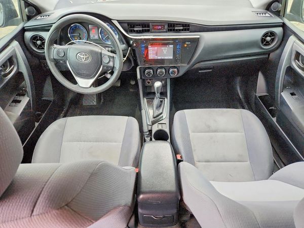 2017 TOYOTA COROLLA