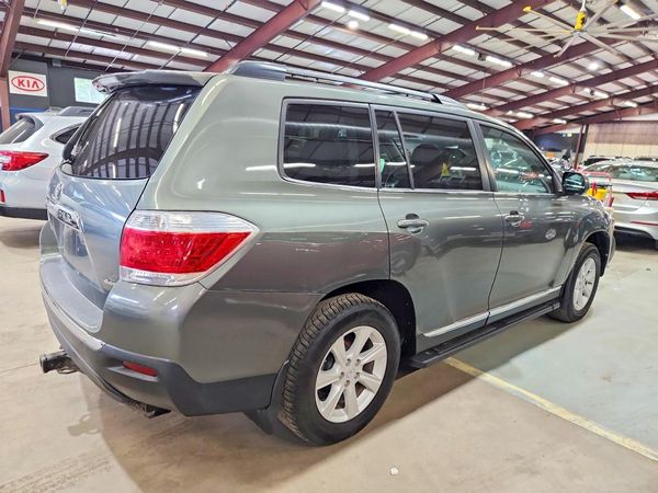2013 TOYOTA HIGHLANDER Base/Hybrid