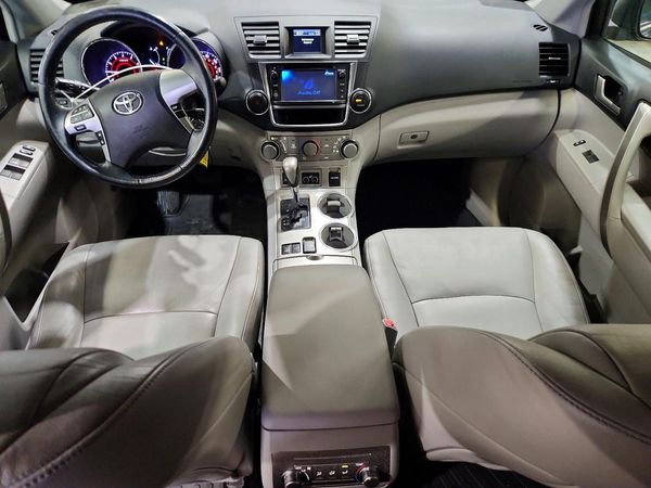 2013 TOYOTA HIGHLANDER Base/Hybrid