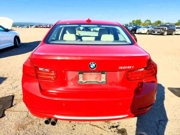 2015 BMW 328